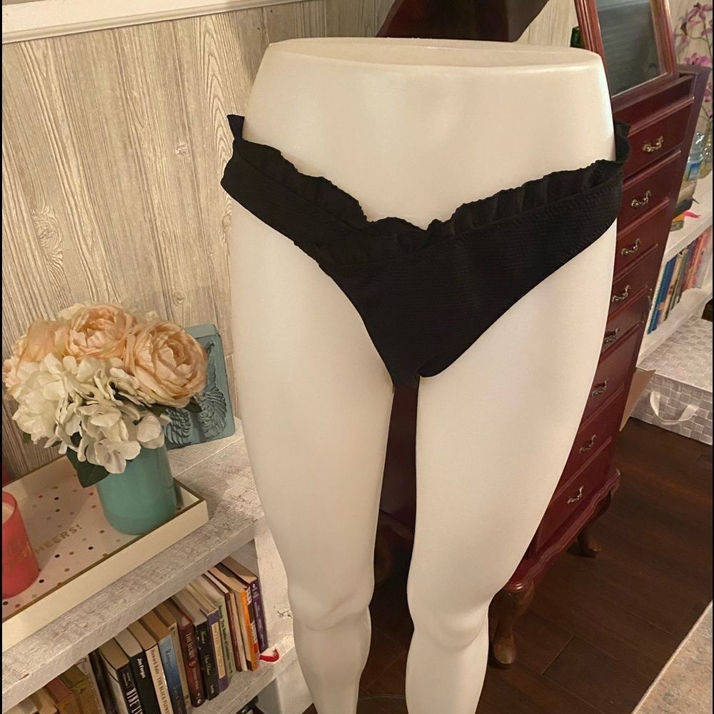 NEW Sz XXL Cupshe Ruffle Bikini Bottom (only)